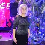 Elena, 51 (1 , 0 )