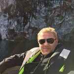 Jevgeni, 44