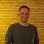 Vadim, 47
