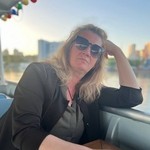 Lara, 58